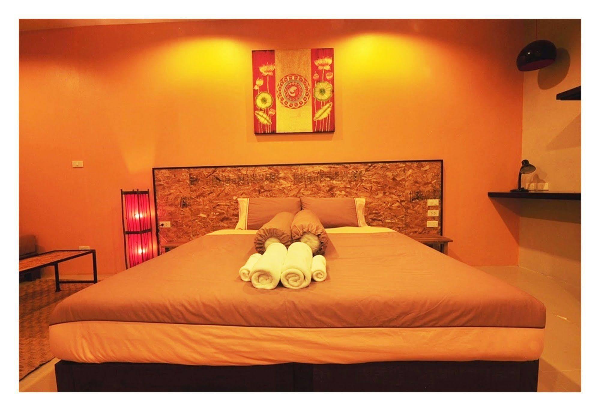 The Bedroom Nai Harn Beach Esterno foto