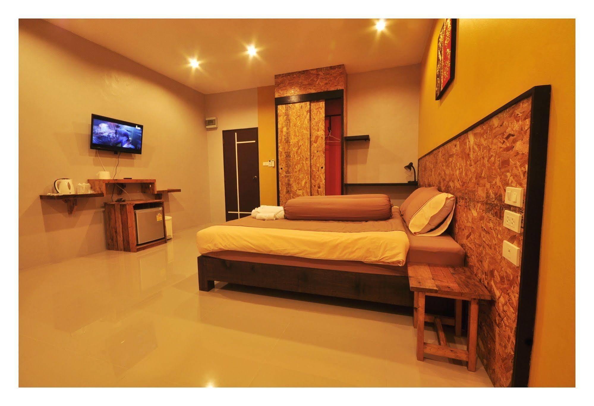 The Bedroom Nai Harn Beach Esterno foto