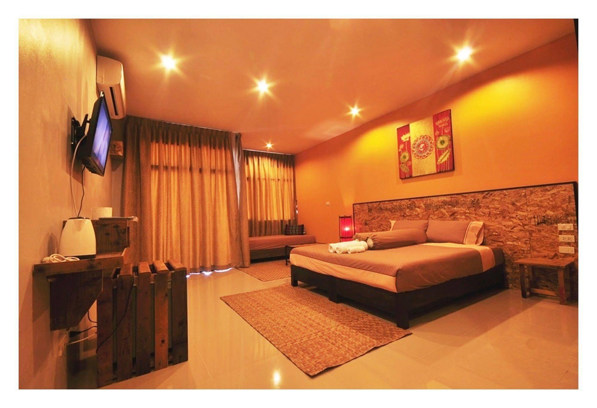 The Bedroom Nai Harn Beach Esterno foto