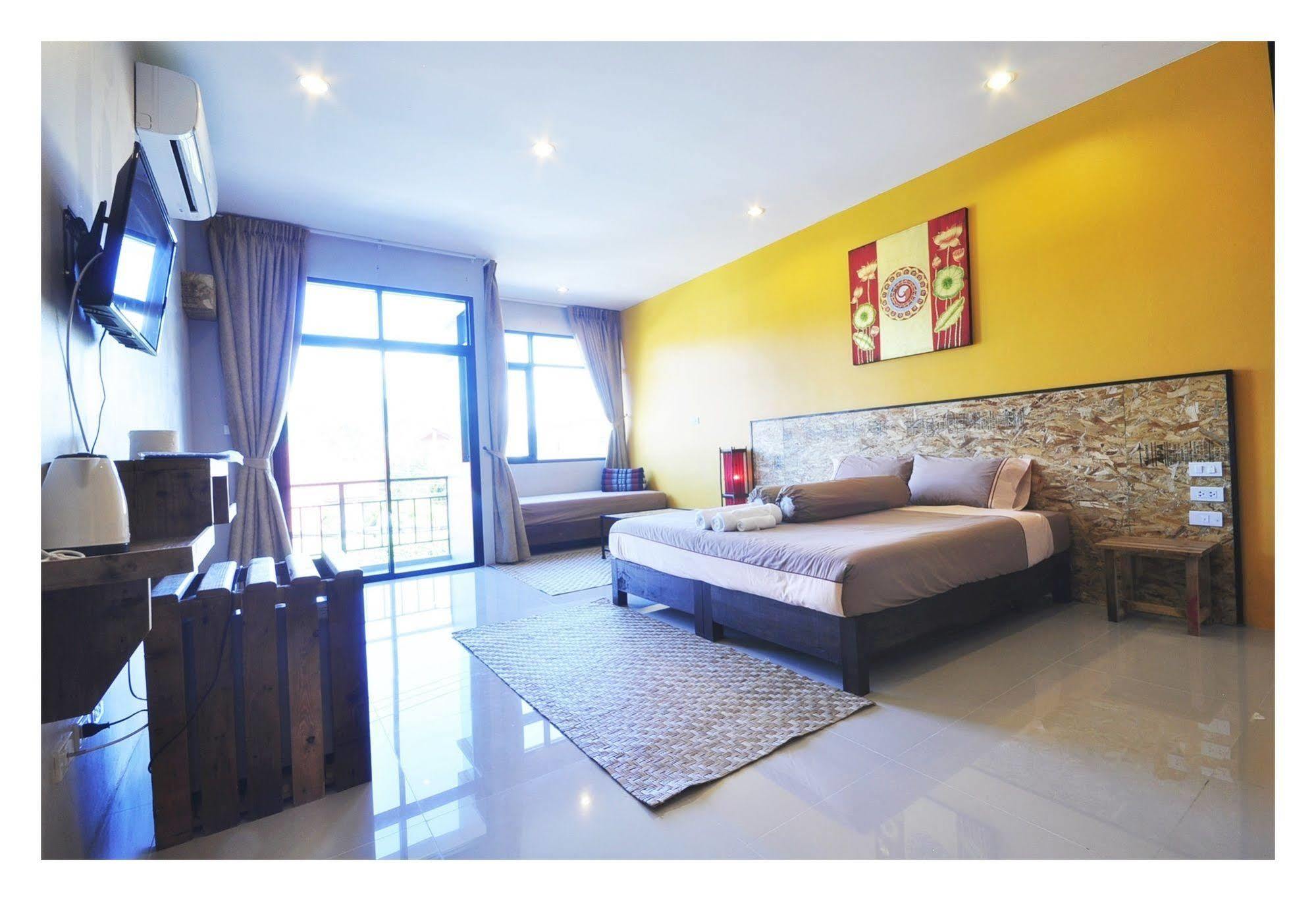 The Bedroom Nai Harn Beach Esterno foto